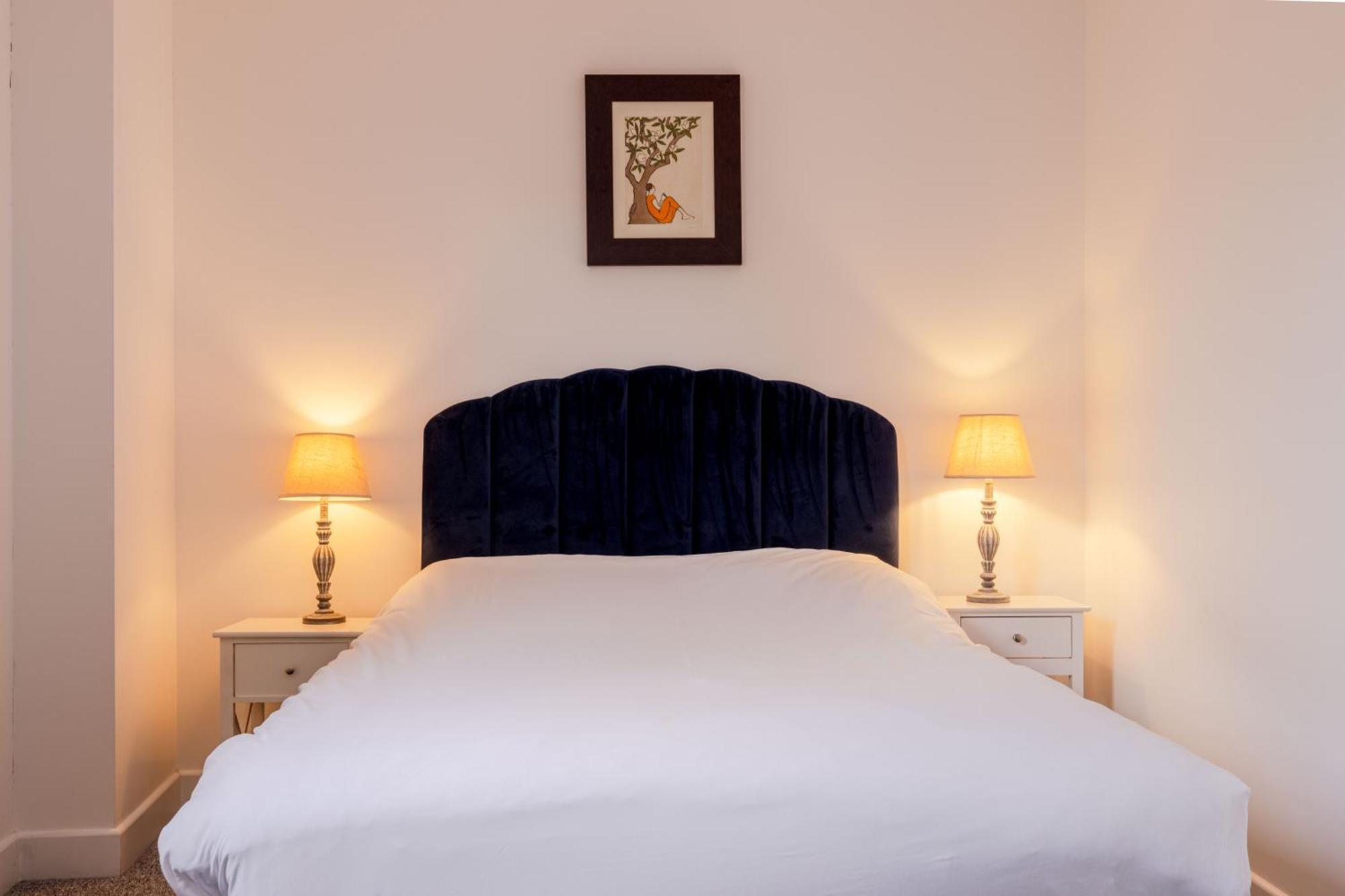 Vertigo Boutique Sleeps 4 London 泰晤士河畔京士顿 外观 照片
